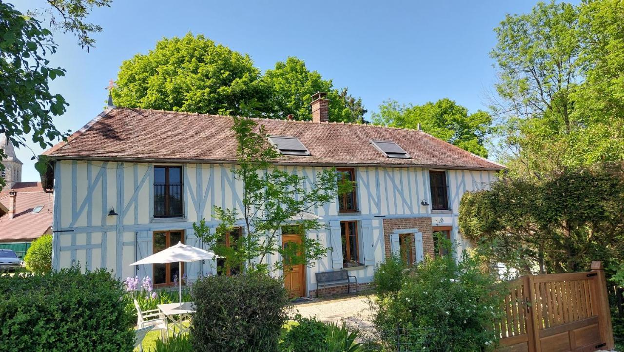 Domaine Du Carouge Hotel Lirey Exterior photo