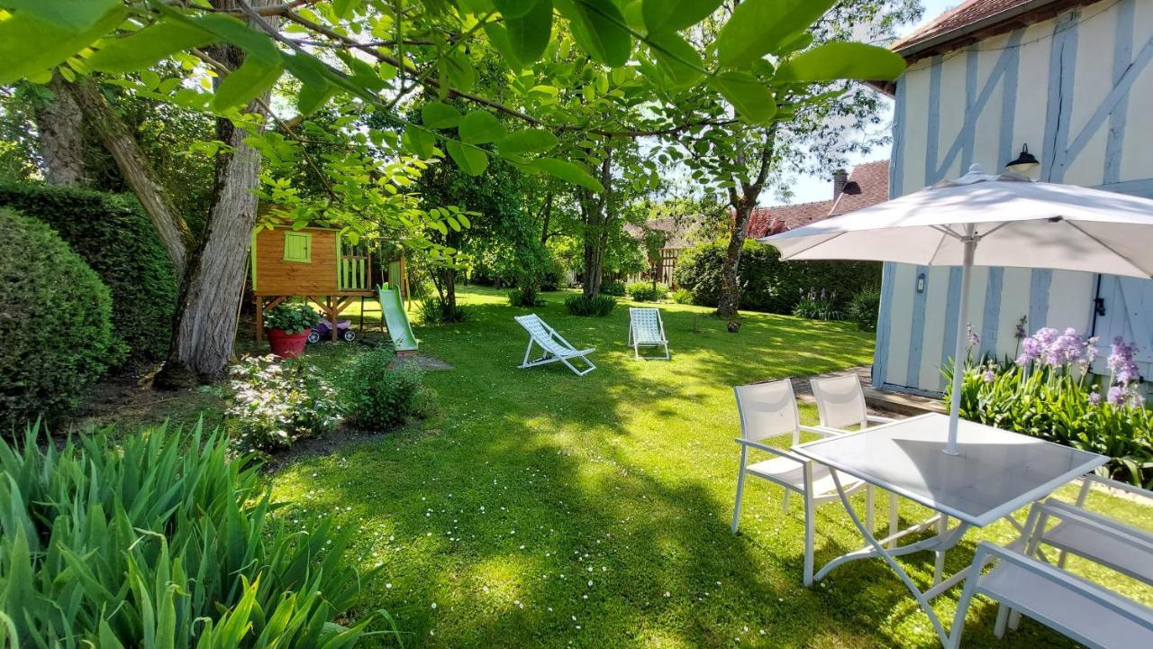 Domaine Du Carouge Hotel Lirey Exterior photo